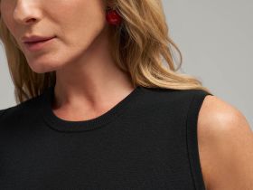 Вязаная майка прилегающего кроя с хлопком