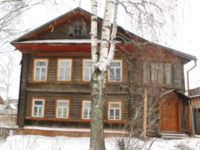 Дом Гостева