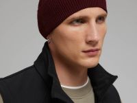 Шапка бини из шерсти