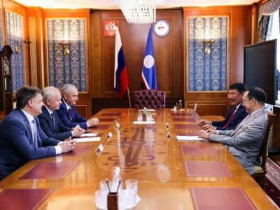 Глава Якутии принял участие в рабочей встрече с председателями законодательных органов субъектов РФ