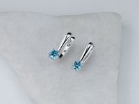 Серьги из белого золота с бриллиантами э0901сг02164000