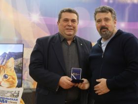 Ветераны "Комсомольской правды" удостоены медалей и памятных знаков СЖР