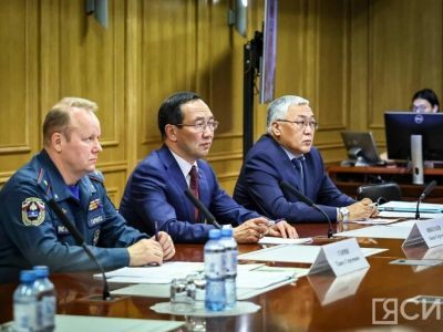 Глава Якутии принял участие в штабной тренировке по гражданской обороне