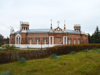 Конный двор