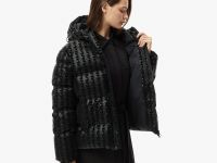 Женский короткий пуховик Lacoste