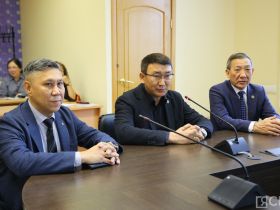 50 госслужащих республики обучат особенностям официально-делового стиля якутского языка