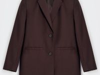 Однобортный жакет прямого силуэта