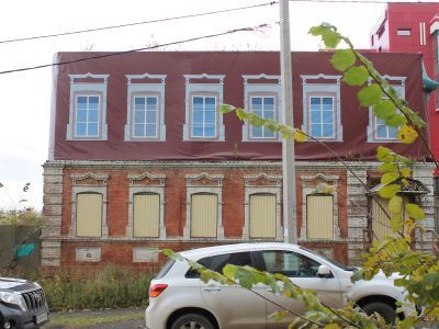 Дом жилой, полукаменный