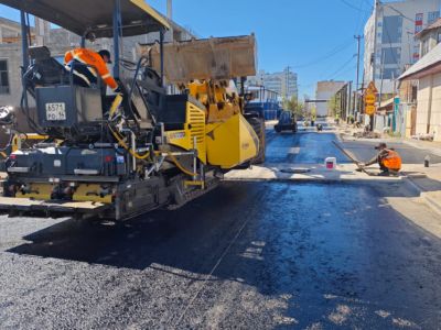 На улице Ленской в Якутске полностью заасфальтировали дорогу