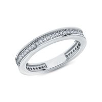Серебряное кольцо с фианитами