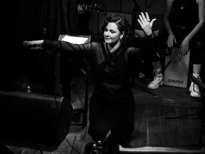 Nika Nova And The Band