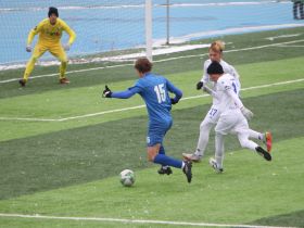 Якутские футболисты завершили сезон ЮФЛ домашним матчем