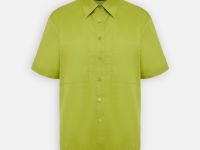 Рубашка с коротким рукавом и нагрудными карманами