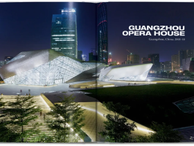 Книга Taschen "Zaha Hadid"