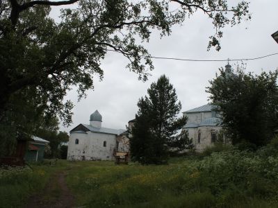 Ансамбль Кийского Крестного (Крестно-Онежского) монастыря