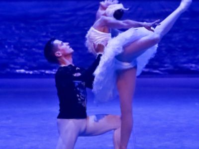 Лебединое озеро