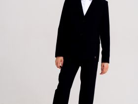 Костюм текстильный для девочек: брюки, пиджак