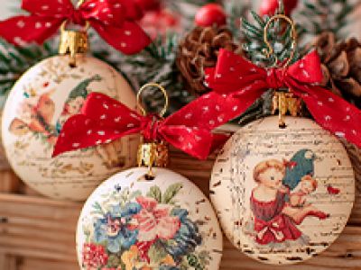 Арт-бокс: роспись и декупаж деревянных елочных игрушек.