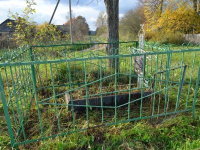 Братская могила 6