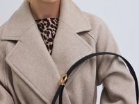 Пальто с поясом, Бежевый