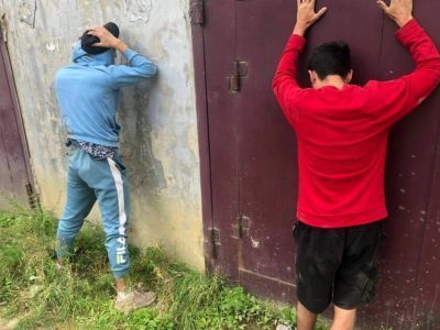 Крупную партию героина изъяли оперативники у приезжих наркосбытчиков в Якутске