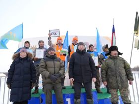 В Верхневилюйском улусе в конкурсе отцов и сыновей победили Александры Захаровы