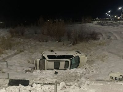 В Якутии пьяный подросток устроил ДТП с опрокидыванием