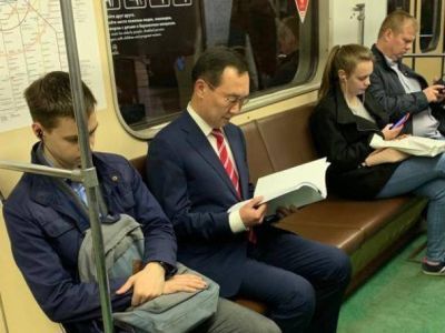 Глава Якутии рассказал, почему решил воспользоваться московским метро