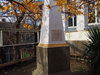 Памятник Девичьей батареи