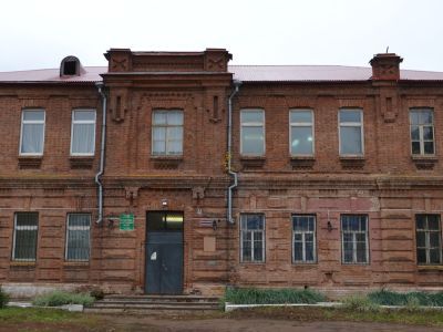 Корпус с трапезной Успенского монастыря