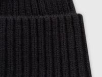 Шапка из шерсти