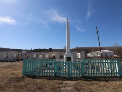 Памятник воинам-землякам, погибшим на фронтах Великой Отечественной войны