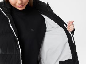 Женское стеганая куртка-пуховик Lacoste с капюшоном