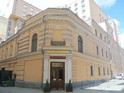 Западный корпус, 1891-1892 гг., архитектор С.С. Эйбушиц