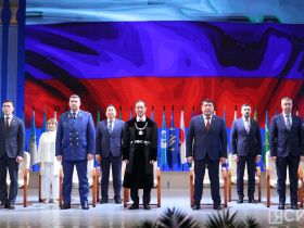 Торжественное собрание общественности ко Дню республики состоялось в Якутске