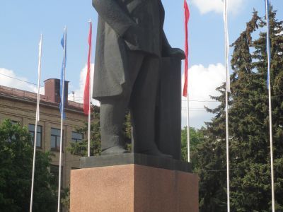 Памятник В.И. Ленину
