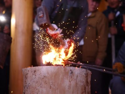 Кузнецы Якутии выплавят железо на выставке «Клинок»