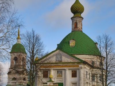 Западные малые ворота в ограде