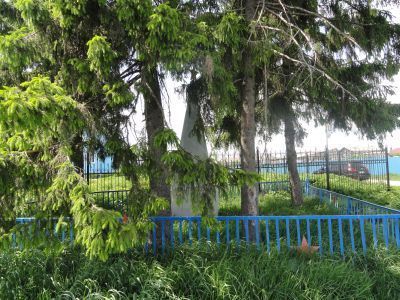 «Братская могила борцов за установление Советской власти»