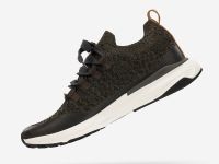 Кроссовки мужские Victory Core