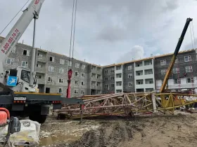 Дмитрий Садовников проверил ход строительства объектов в Мегино-Кангаласском районе