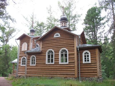 Церковь во имя иконы Коневской Богоматери (руины)