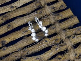 Серьги из белого золота с бриллиантами э4701сг10172900