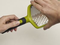 Joseph Joseph Терка средняя серо-зеленая Twist Grater Joseph Joseph