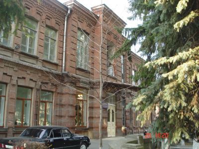 Училище одноклассное, приходское («Пушкинская школа»), построенное в ознаменование 100-летия со дня рождения А.С. Пушкина, 1903г.