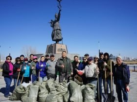 Якутская городская Дума присоединилась к всероссийскому субботнику