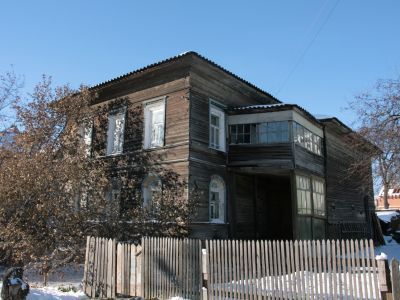 Дом жилой (деревянный)