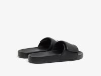 Мужские пантолеты Lacoste SERVE SLIDE 0 S 1261 CMA