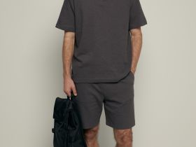 Шорты на резинке