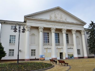 Камерный музыкальный театр им. А. А. Ханаху